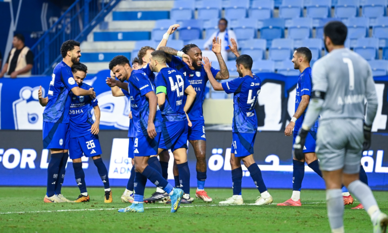 شاهد - إصابة خطيرة لحارس خورفكان ضد النصر في الدوري الإماراتي