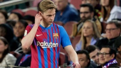 تفاؤل في برشلونة بشأن مستقبل دي يونج وأراخو
